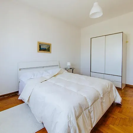Abano Montegrotto Padova 公寓